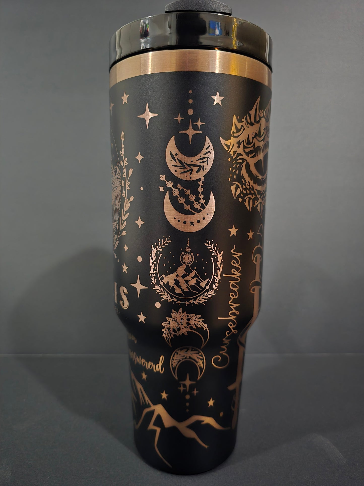 ACOTAR themed Black & Bronze 40oz Tumbler
